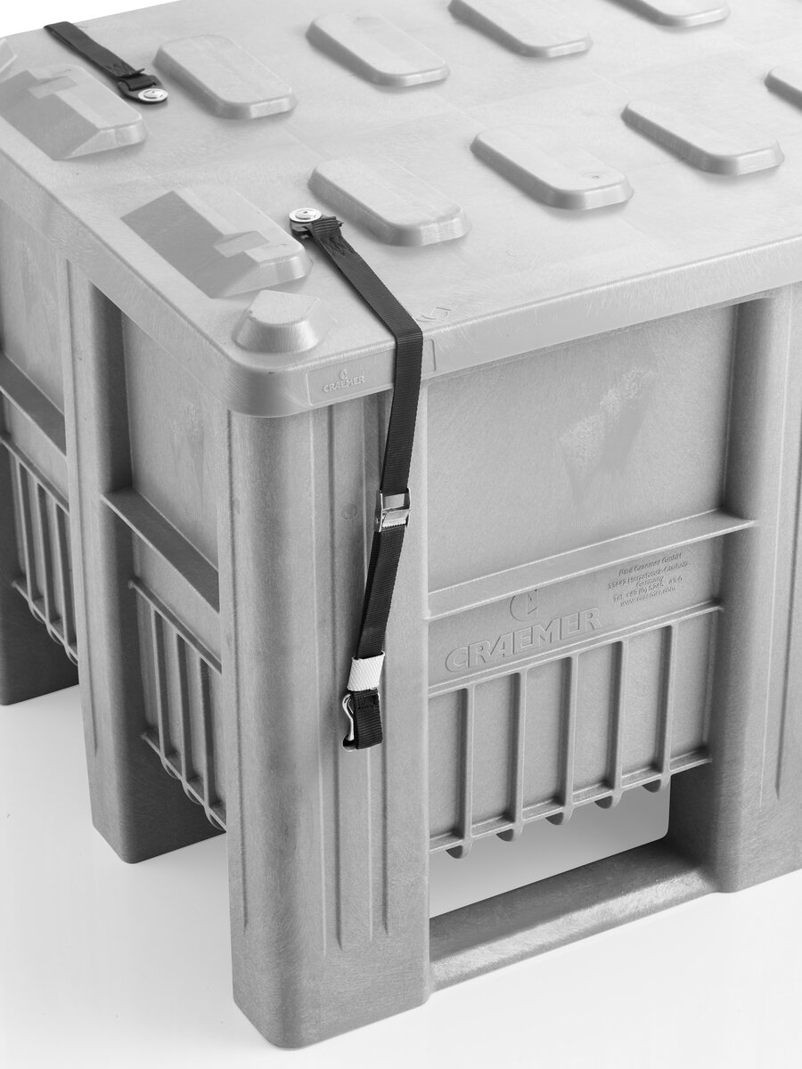 CB1 UN-Box Detail tight straps