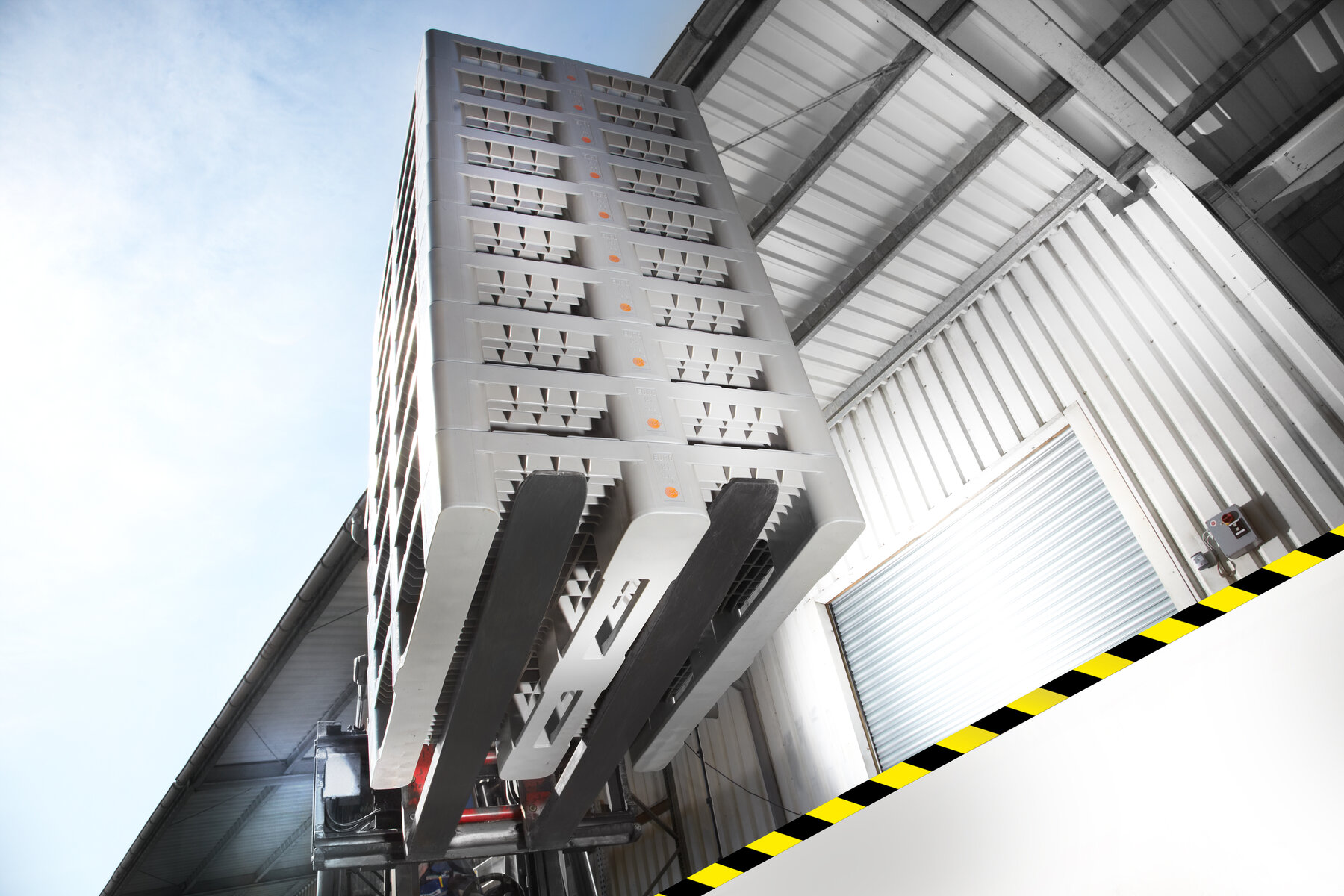 Euro H1 stacked on  fork lift