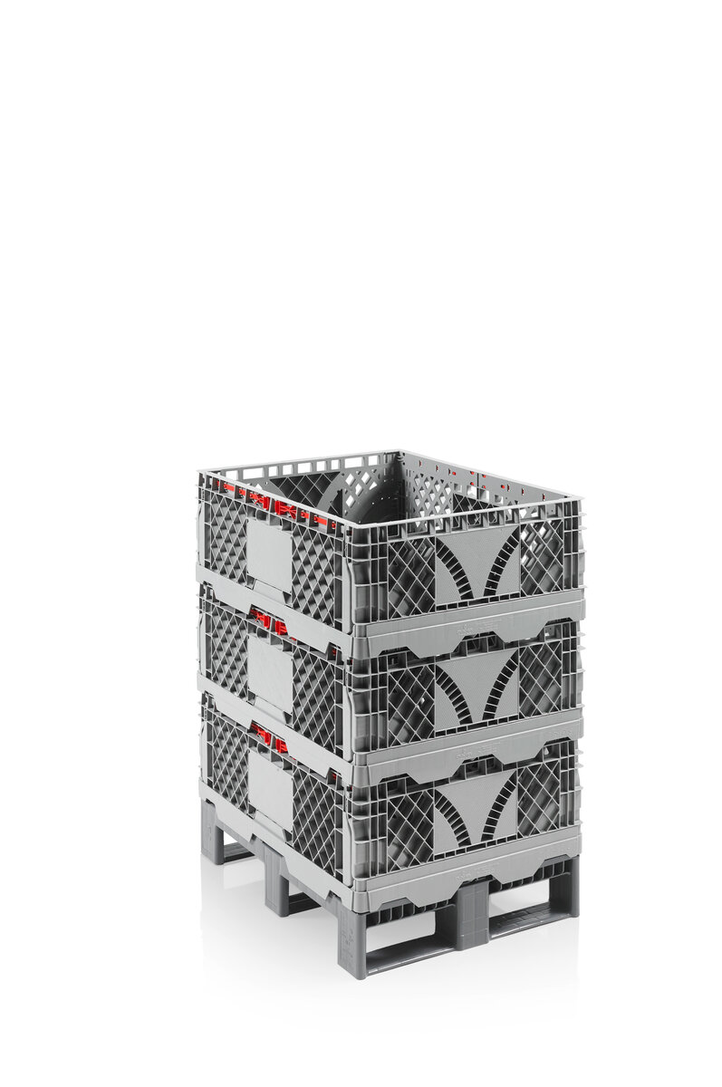 3 x CC2 opend on pallet