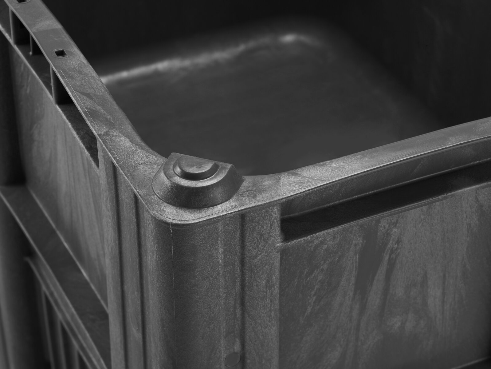 CB1 locking detail basalt