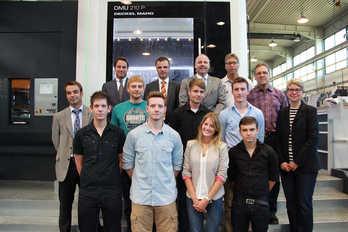 Gruppenbild Absolventen 2013