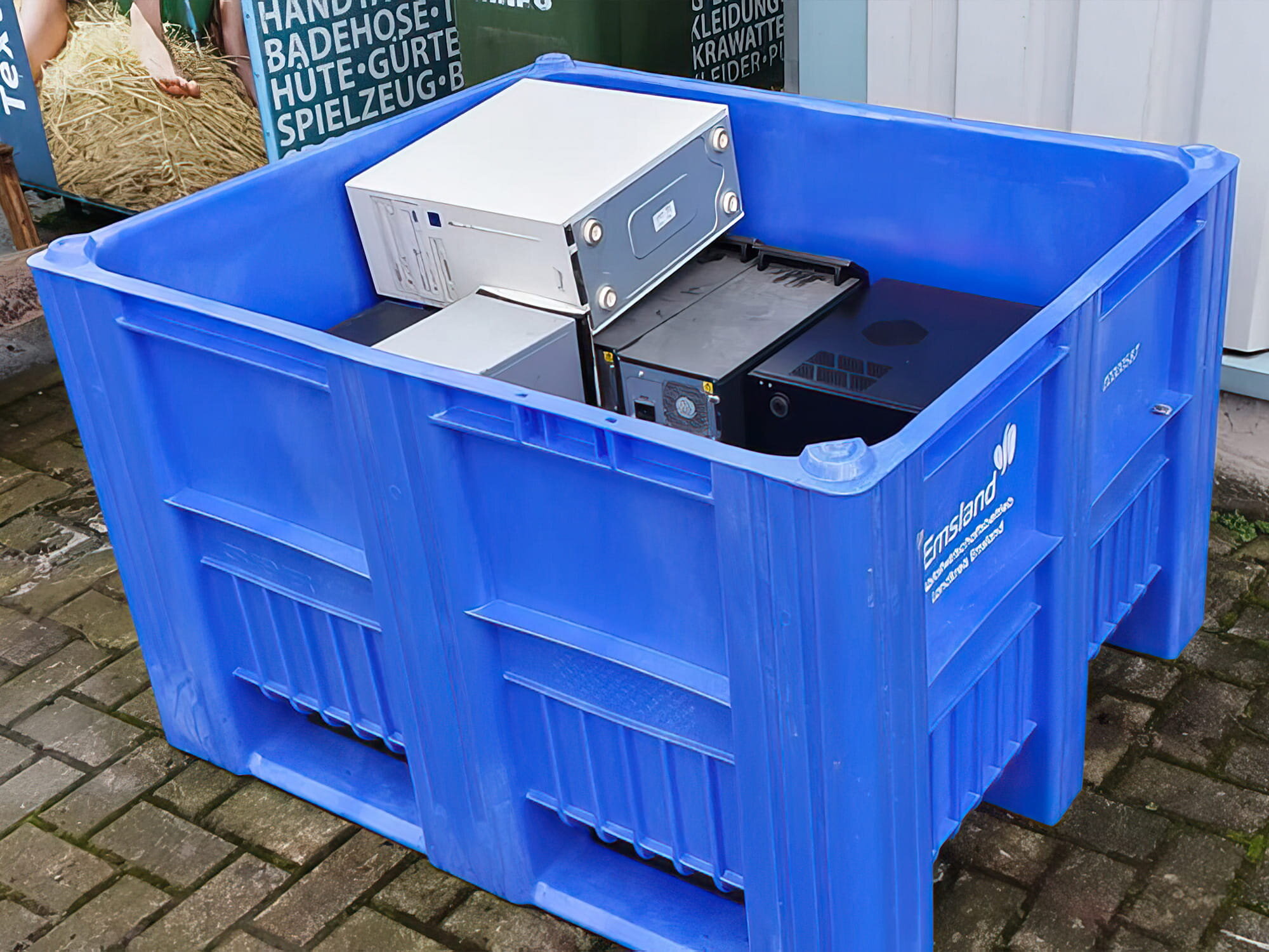 Blue CB3 pallet box serves as a collection box for end-of-life electrical appliances